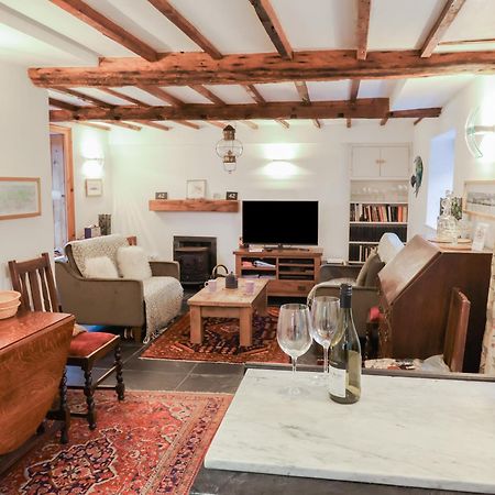Naunton Cottage Lyme Regis Kültér fotó